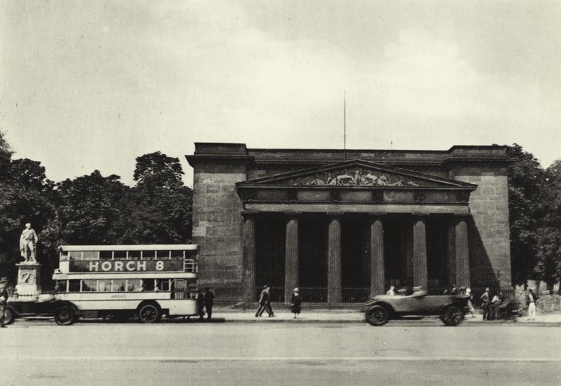 Berlin : Die Neue Wache - Sasha Stone