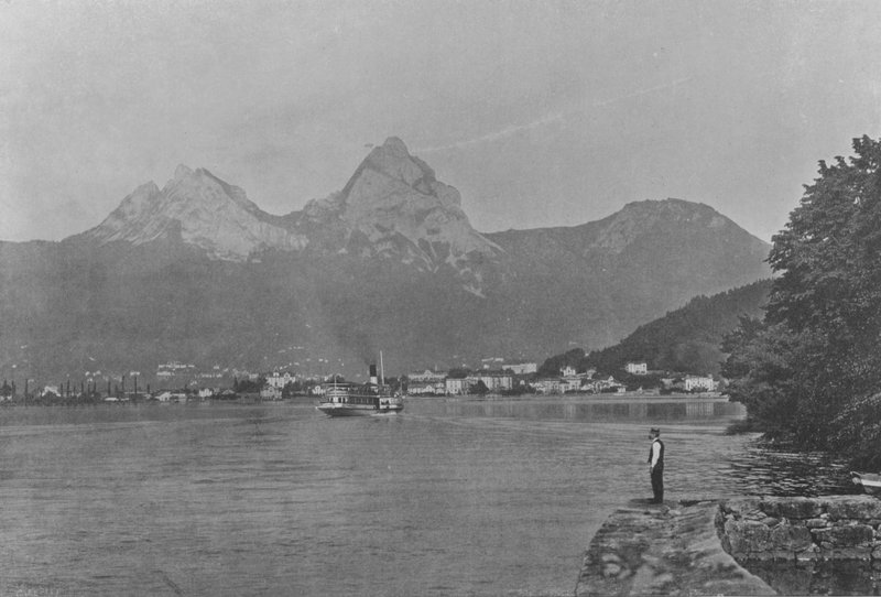 Brunnen et les Mythen, Lac des Quatre-Cantons - Swiss Photographer