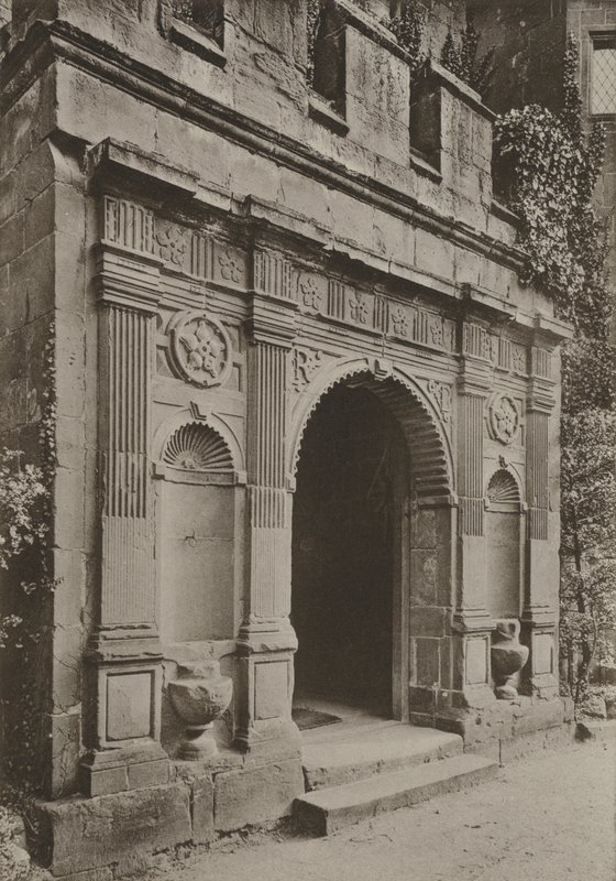 Porte, Porche à la Gate House, Kenilworth - William Galsworthy Davie