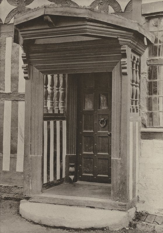 Porte, The Middle House, Mayfield, Sussex - William Galsworthy Davie