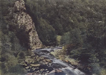Les Gorges de la Cère entre Siran et Lamativie