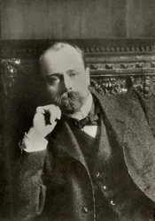 Portrait du peintre français Emile Friant ( 1863