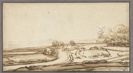 Paysage vallonné avec chemin et maison en lisière de forêt