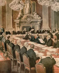 Le président français Georges Clemenceau parlant à la Conférence de paix de Paris, par Achille Beltrame