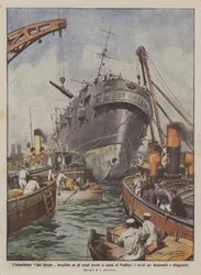 Le croiseur San Giorgio échoué sur les rochers près de la pointe de Posillipo