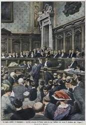 Le grand procès : le grand procès à Paris de Madame Caillaux, qui a assassiné le directeur du Figaro. « La Domenica del Corriere », du 22 au 29 novembre 1914.