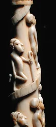 Défenses sculptées, Congo (ivoire) (détail)