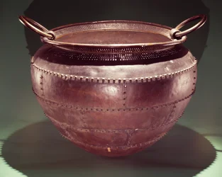 Chaudron, de Castlederg, comté de Tyrone, âge du bronze tardif, 700-600 av. J.-C.