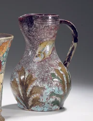 Pichet aquatique, fabriqué par Sèvres, vers 1900