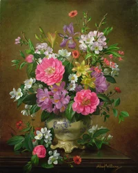 Fleurs, iris et pivoines dans un vase en céramique
