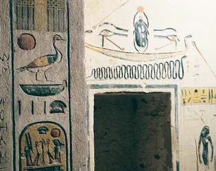 Égypte, Thèbes antique, Louxor, Vallée des Rois, Tombeau de Ramsès IX, détail du passage