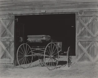 Grange et voiture