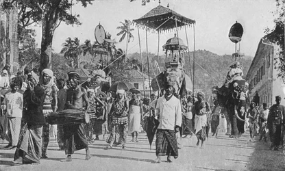 Kandy. Procession de Perahera, vers 1890, 1910