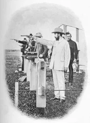 M. Winans tirant à Bisley, vers 1903