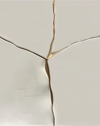 Kintsugi doré et élégant