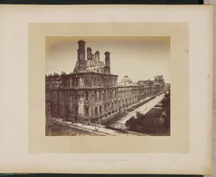 Palais des Tuileries incendié. Vue générale.