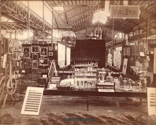 Exposition de Lenoir & Forster, Main Building, Exposition internationale du centenaire, Philadelphie, 1876