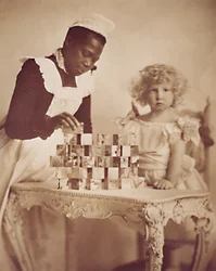 Maid DeAh, vers 1900