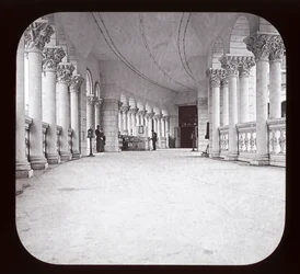 Exposition universelle de Chicago : Colonnade des pêcheries, Chicago, 1893