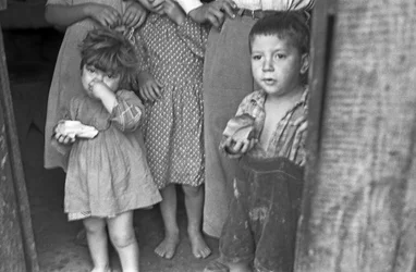 ENFANCE DANS LA CAMPAGNE DE CROTONE,