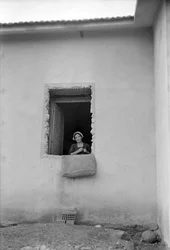 CAMPAGNE DE CROTONE - FEMME A LA FENETRE INACHEVEE