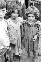 Enfants attendant d