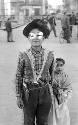 MASQUES A CROTONE, Crotone