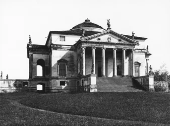 Vue de la façade, vers 1566-67