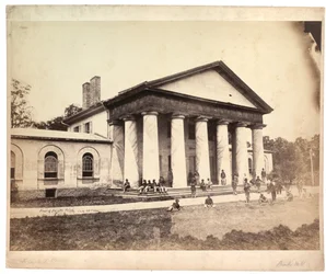Façade de la maison Arlington, 28 juin 1864 (photo sépia)