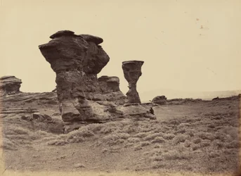 Planche 12. Dial Rock, Red Buttes, 1869 (photo)
