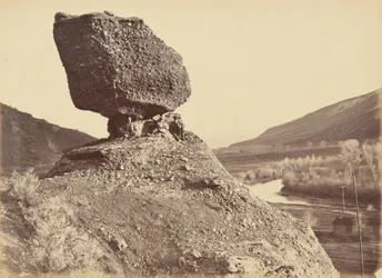 Planche 33. Sphynx de la vallée, 1869 (photo)