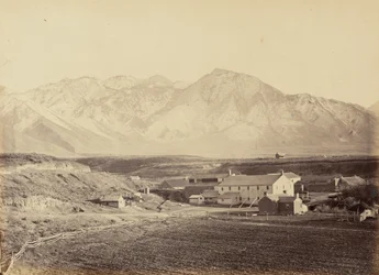 Planche 49. Usines de coton et de laine de Brigham Young, 1869 (photo)