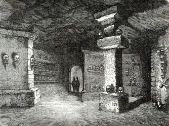 Une galerie des catacombes à Paris au 19e siècle. Gravure. Collection privée