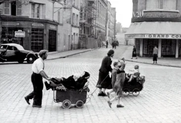 Exode de la population à la Porte d