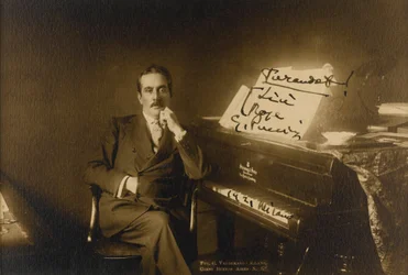 Portrait du compositeur Giacomo Puccini (1858-1924)