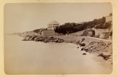 La ville de Marseille et ses environs vers 1885-1890 : La route de la Corniche