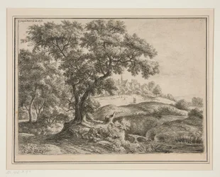 Le bord des bois avec village sur les hauteurs