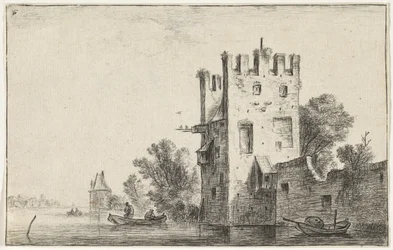 Tour carrée au bord de l