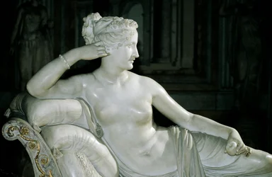 Paolina Borghese en Vénus Victrix, marbre blanc