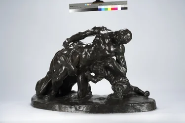 Homme en combat avec un lionceau (bronze)