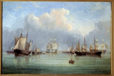 Marine : navires et voiliers amarrés