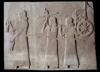 Art mésopotamien (Assyrie) : cour du palais du roi d