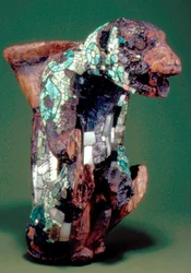 Fragment de serpent ailé