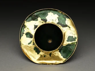 Bol avec couvercle, soucoupe et cuillère avec décoration astrologique, début du 19e siècle