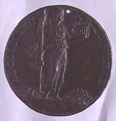 Médaille portrait représentant une figure féminine tenant un bâton