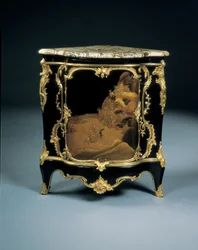 Une des deux encoignures Louis XV, vers 1750