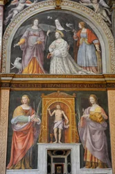 Sainte Apollonie et Sainte Lucie, en haut, Ippolita Sforza entourée de saints et de nonnes, fresque de Bernardino Luini dans l