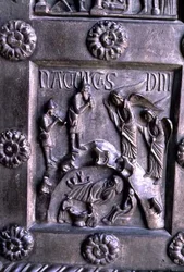 Panneau représentant la Nativité de la Porta di S. Ranieri du transept sud