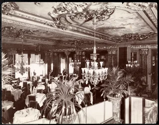 Une salle à manger à l