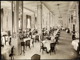 Une salle à manger à l